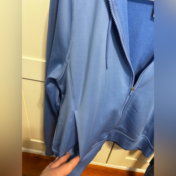 Nike Jacket - Picture 4 of 5